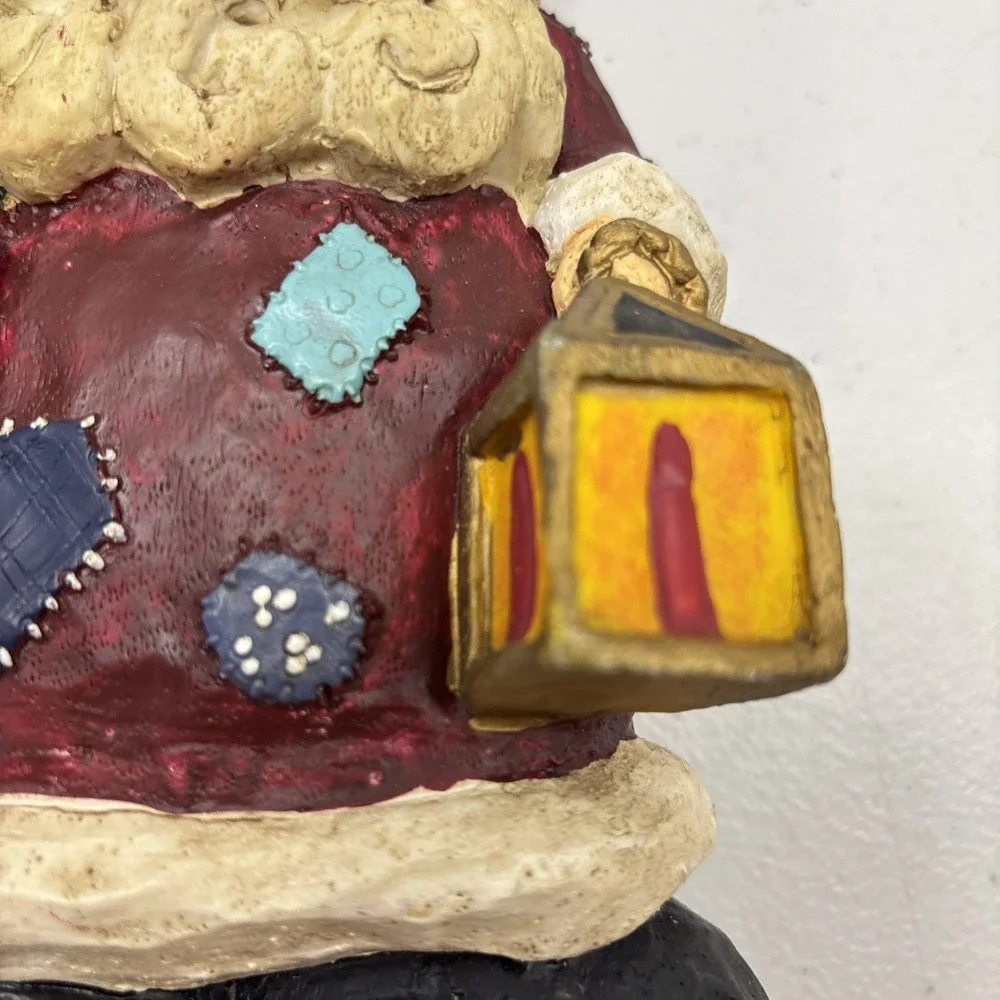 Vtg Resin Patchwork Santa Claus Holding Teddy Wreath‎ & Lantern Figurine